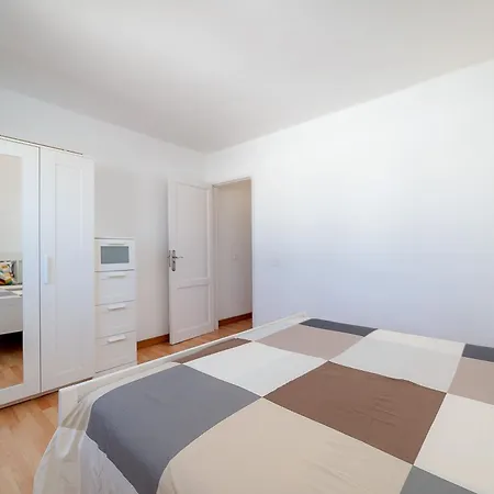 Fantastico Con Terraza Y Vistas Al Mar * コスタ・テギセ