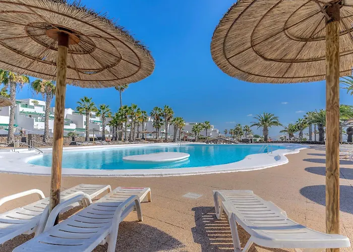 Fantastico Con Terraza Y Vistas Al Mar アパート コスタ・テギセ