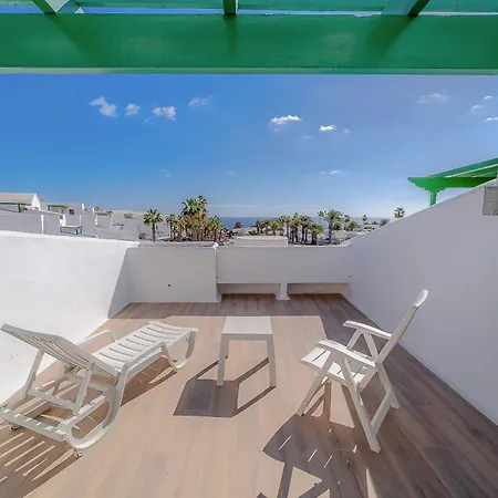 Fantastico Con Terraza Y Vistas Al Mar Lejlighed Costa Teguise