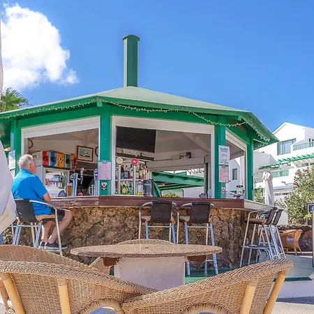 Fantastico Con Terraza Y Vistas Al Mar Lejlighed Costa Teguise