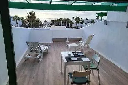 Fantastico Con Terraza Y Vistas Al Mar Apartament Costa Teguise